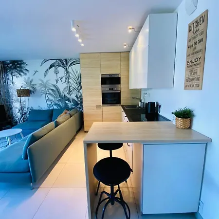 Апартаменты Un Coin De Tranquillite Non Loin De La *